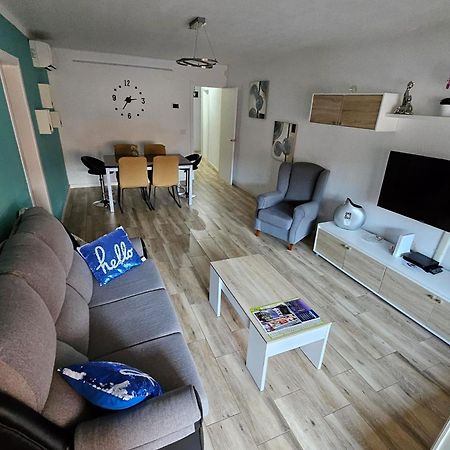 Apartamento Nuria Figueres  Exterior foto