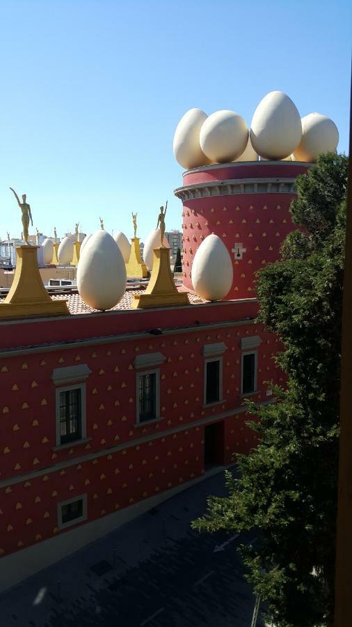 Apartamento Nuria Figueres  Exterior foto